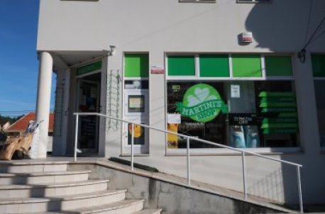 Martini's Shop